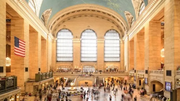 网络图片(侵删) 网络图片(侵删)