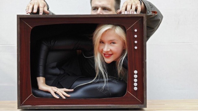 网络图片(侵删) 网络图片(侵删)