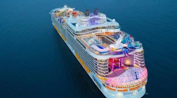 网络图片(侵删) 网络图片(侵删)