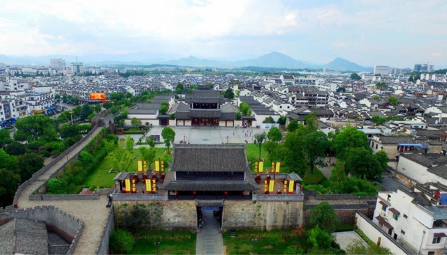 网络图片(侵删) 网络图片(侵删)