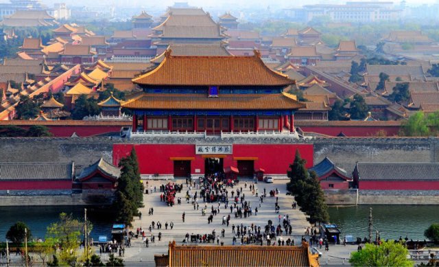 网络图片(侵删) 网络图片(侵删)