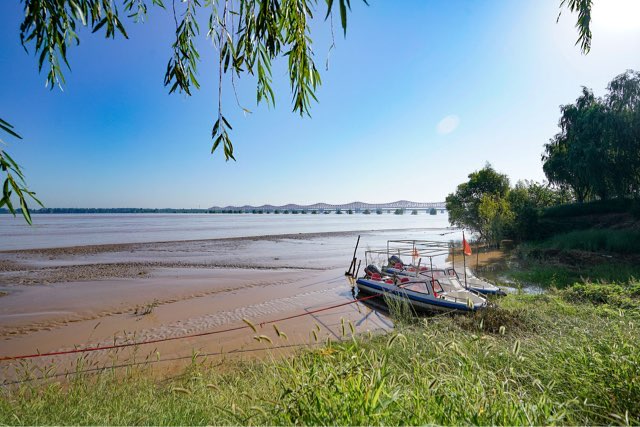 网络图片(侵删) 网络图片(侵删)