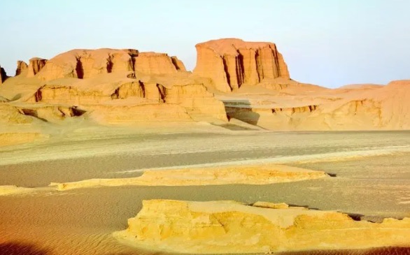 网络图片(侵删) 网络图片(侵删)