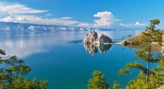 网络图片(侵删) 网络图片(侵删)