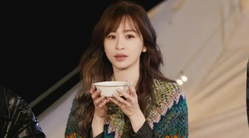 网络图片(侵删) 网络图片(侵删)