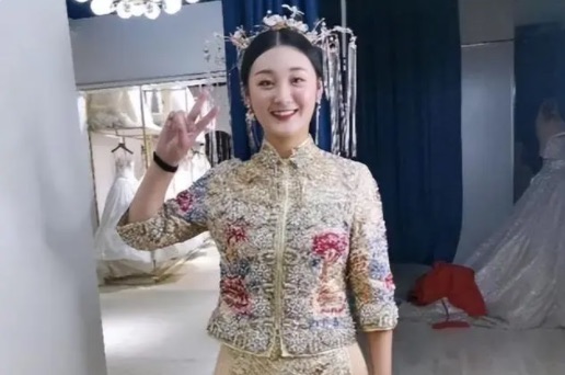 网络图片(侵删) 网络图片(侵删)