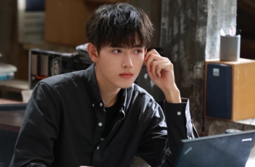 网络图片(侵删) 网络图片(侵删)