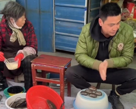 网络图片(侵删) 网络图片(侵删)