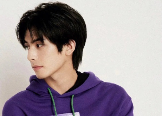 网络图片(侵删) 网络图片(侵删)