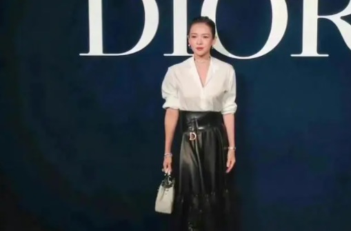 网络图片(侵删) 网络图片(侵删)