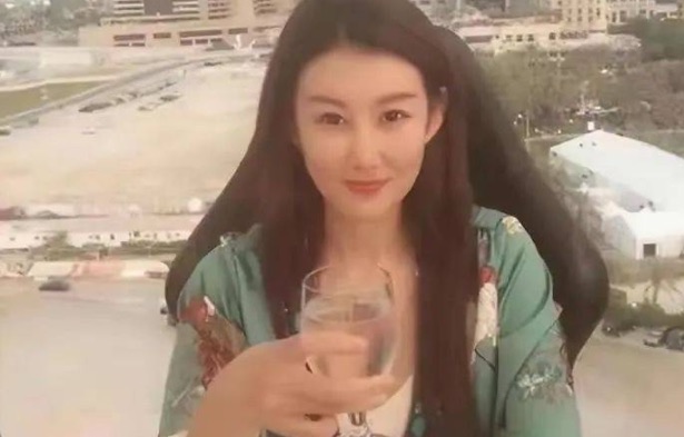 网络图片(侵删) 网络图片(侵删)