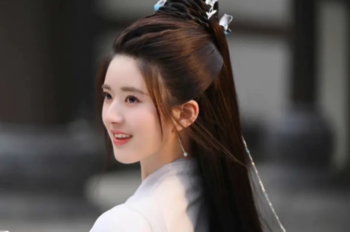 网络图片(侵删) 网络图片(侵删)