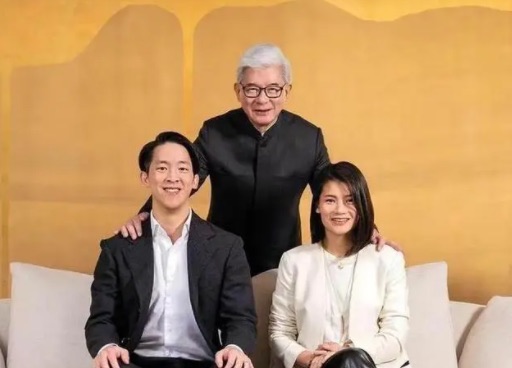 网络图片(侵删) 网络图片(侵删)