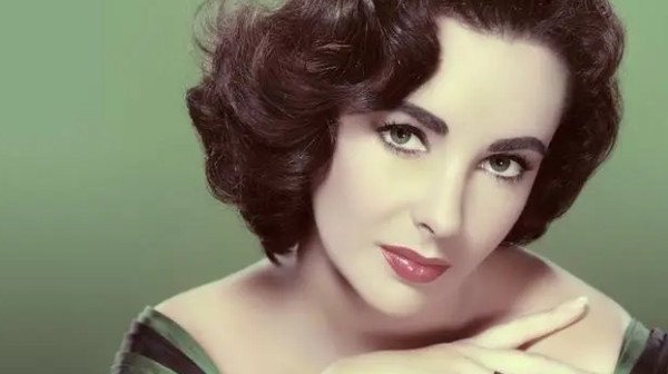 网络图片(侵删) 网络图片(侵删)