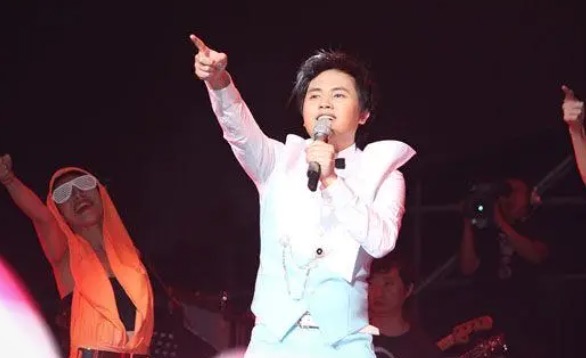 网络图片(侵删) 网络图片(侵删)