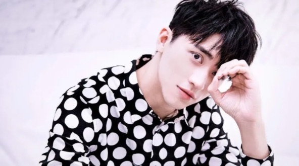 网络图片(侵删) 网络图片(侵删)