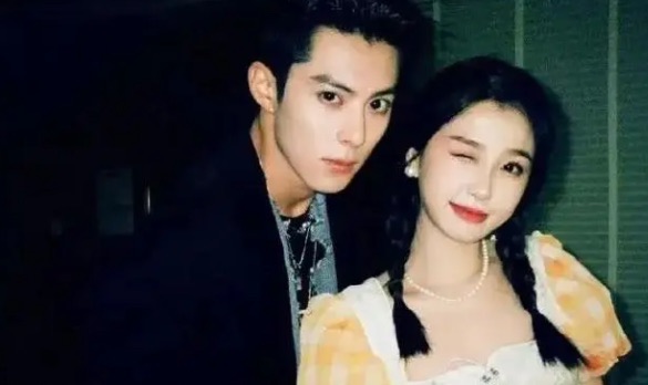 网络图片(侵删) 网络图片(侵删)