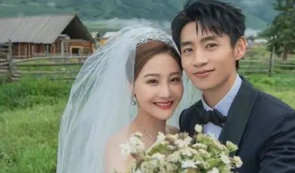 网络图片(侵删) 网络图片(侵删)