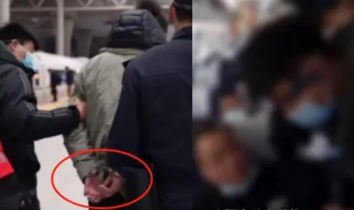 网络图片(侵删) 网络图片(侵删)