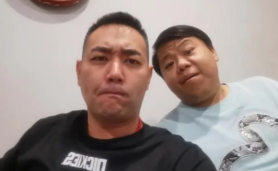 网络图片(侵删) 网络图片(侵删)