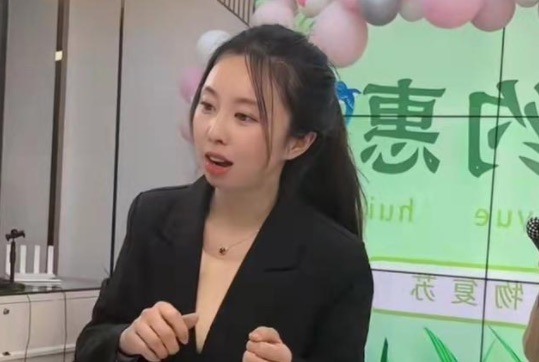 网络图片(侵删) 网络图片(侵删)