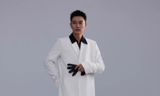 网络图片(侵删) 网络图片(侵删)