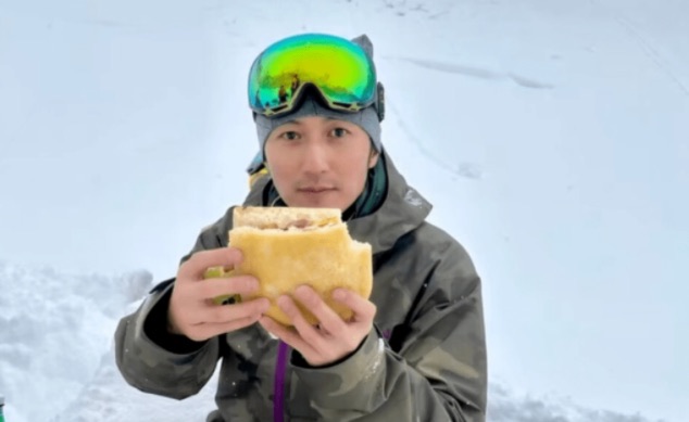 网络图片(侵删) 网络图片(侵删)