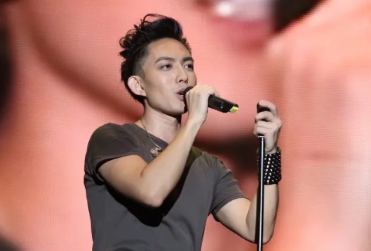 网络图片(侵删) 网络图片(侵删)