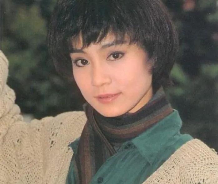 网络图片(侵删) 网络图片(侵删)