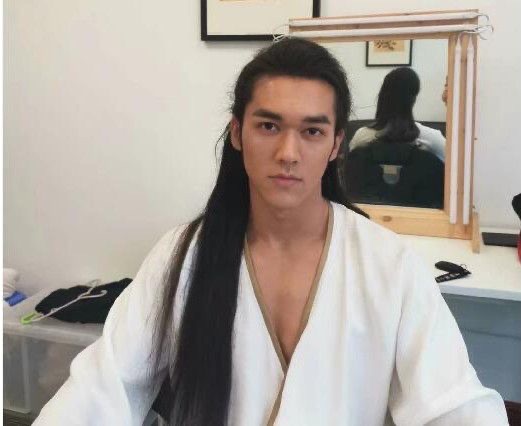 网络图片(侵删) 网络图片(侵删)