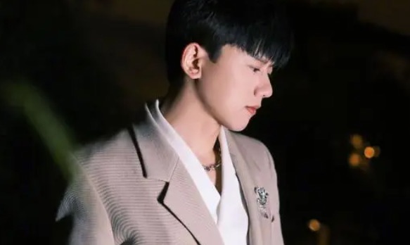 网络图片(侵删) 网络图片(侵删)