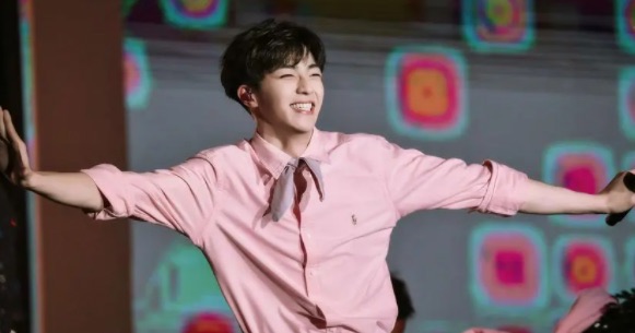 网络图片(侵删) 网络图片(侵删)