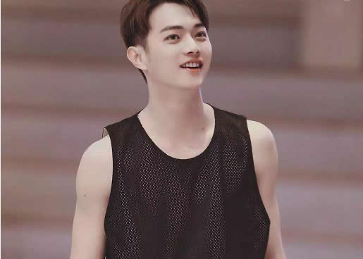 网络图片(侵删) 网络图片(侵删)