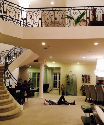 网络图片(侵删) 网络图片(侵删)