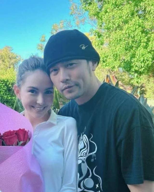 网络图片(侵删) 网络图片(侵删)