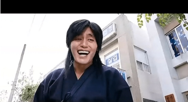 网络图片(侵删) 网络图片(侵删)