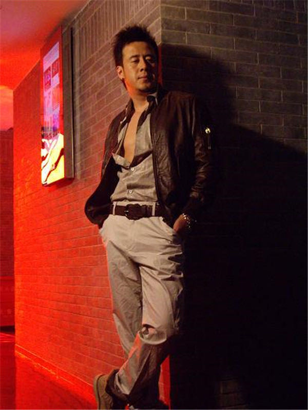 网络图片(侵删) 网络图片(侵删)