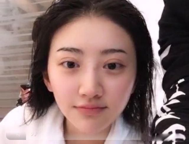 网络图片(侵删) 网络图片(侵删)