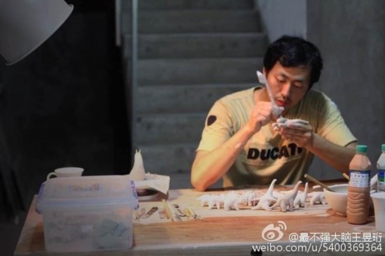 网络图片(侵删) 网络图片(侵删)