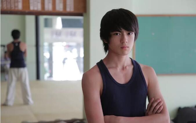 网络图片(侵删) 网络图片(侵删)