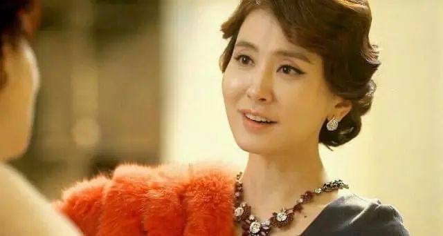 网络图片(侵删) 网络图片(侵删)