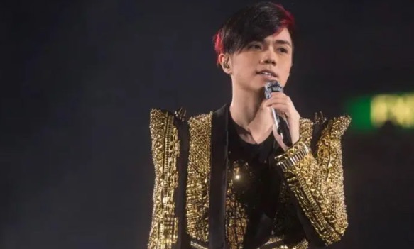 网络图片(侵删) 网络图片(侵删)