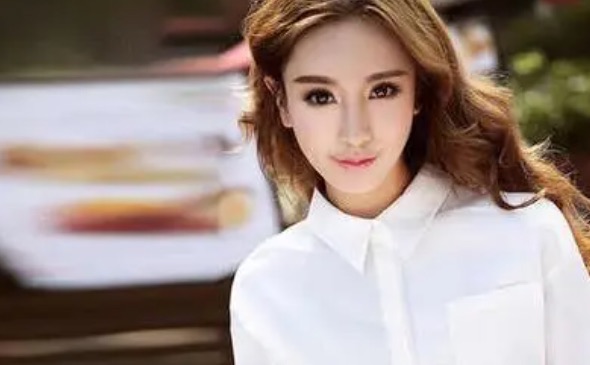 网络图片(侵删) 网络图片(侵删)