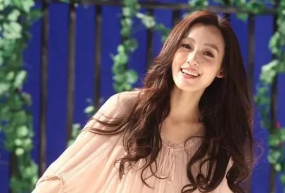 网络图片(侵删) 网络图片(侵删)