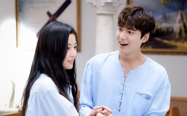 网络图片(侵删) 网络图片(侵删)