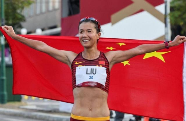 网络图片(侵删) 网络图片(侵删)