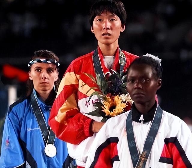 网络图片(侵删) 网络图片(侵删)