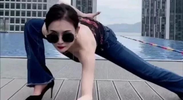 网络图片(侵删) 网络图片(侵删)