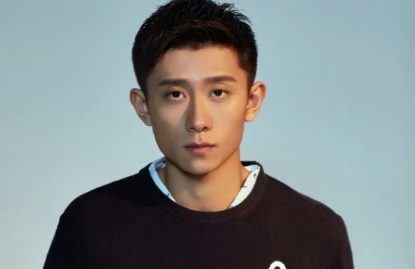 网络图片(侵删) 网络图片(侵删)