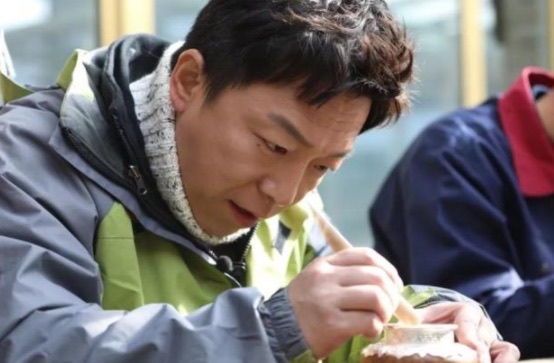 网络图片(侵删) 网络图片(侵删)